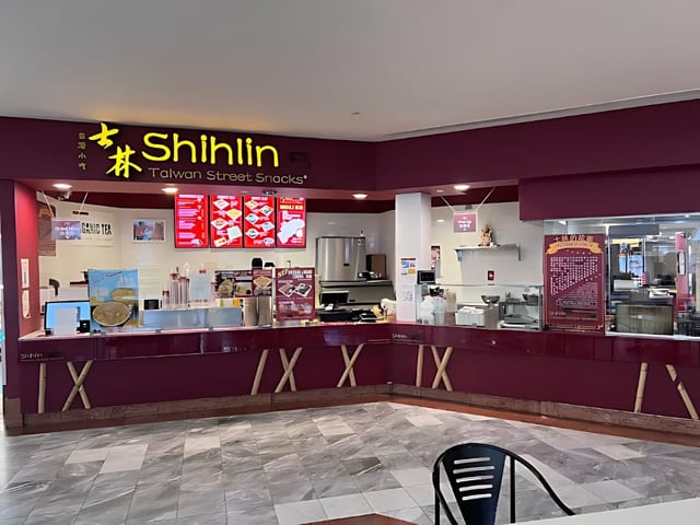 San Francisco - Stonestown Galleria 3251
